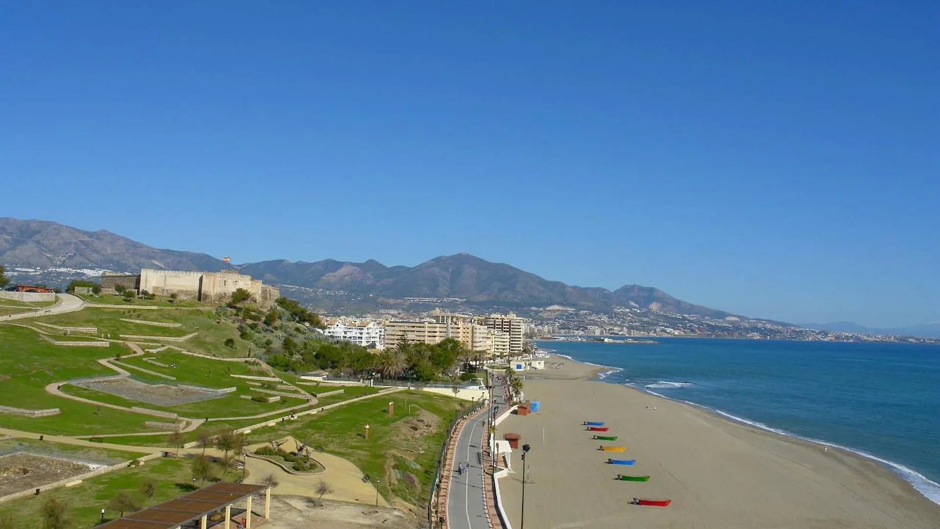 Alessandra Sea Wave Fuengirola Spain